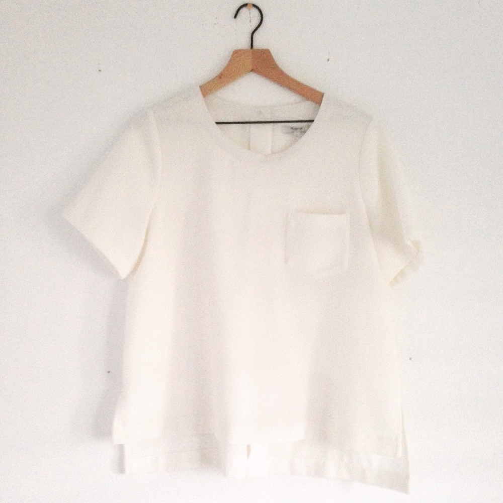 Madewell pocket tee with button back details